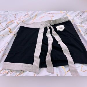 Stylish Black and Gray Skirt